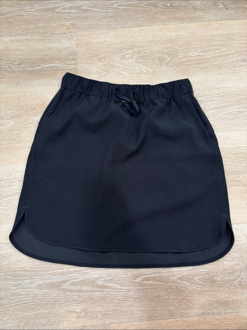 Lululemon On The Fly Skirt *Black - Picture 4 of 4